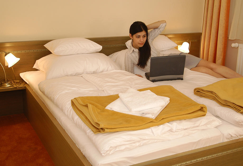 Hotel Bavaria Abda ห้อง รูปภาพ